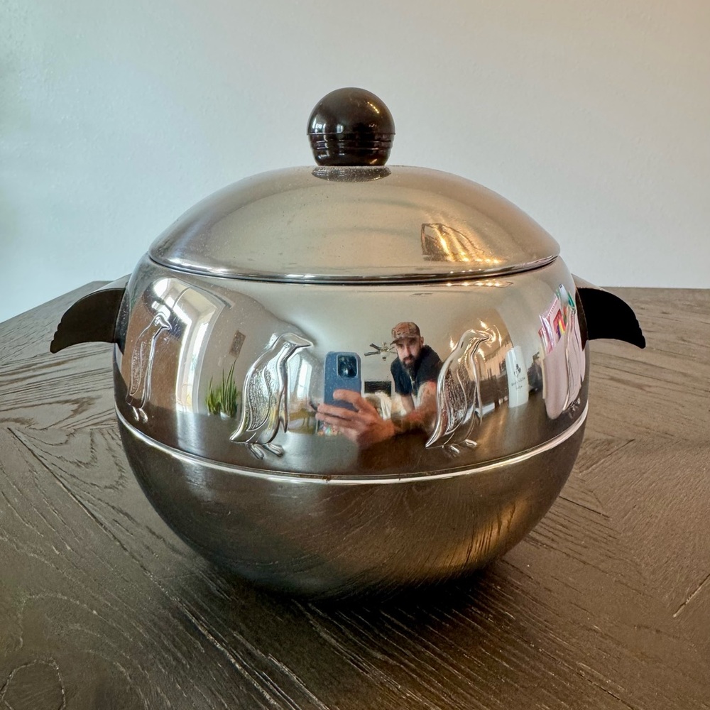 Vintage West Bend Penguin Hot & Cold Server Mid Century Insulated Bowl USA